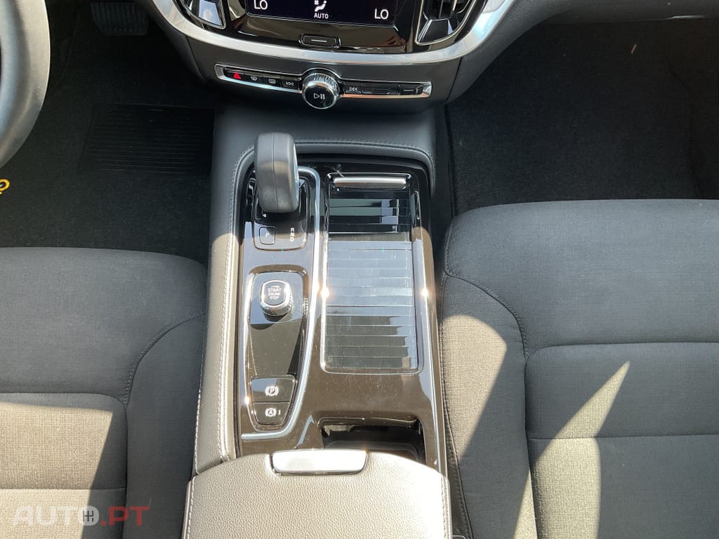 Volvo V60 2.0 T6 AWD TE Inscription Expression