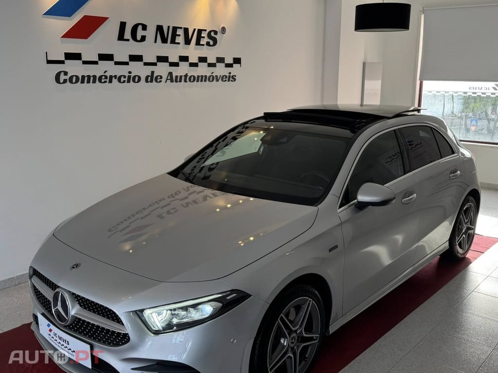 Mercedes-Benz A 250 e AMG Line