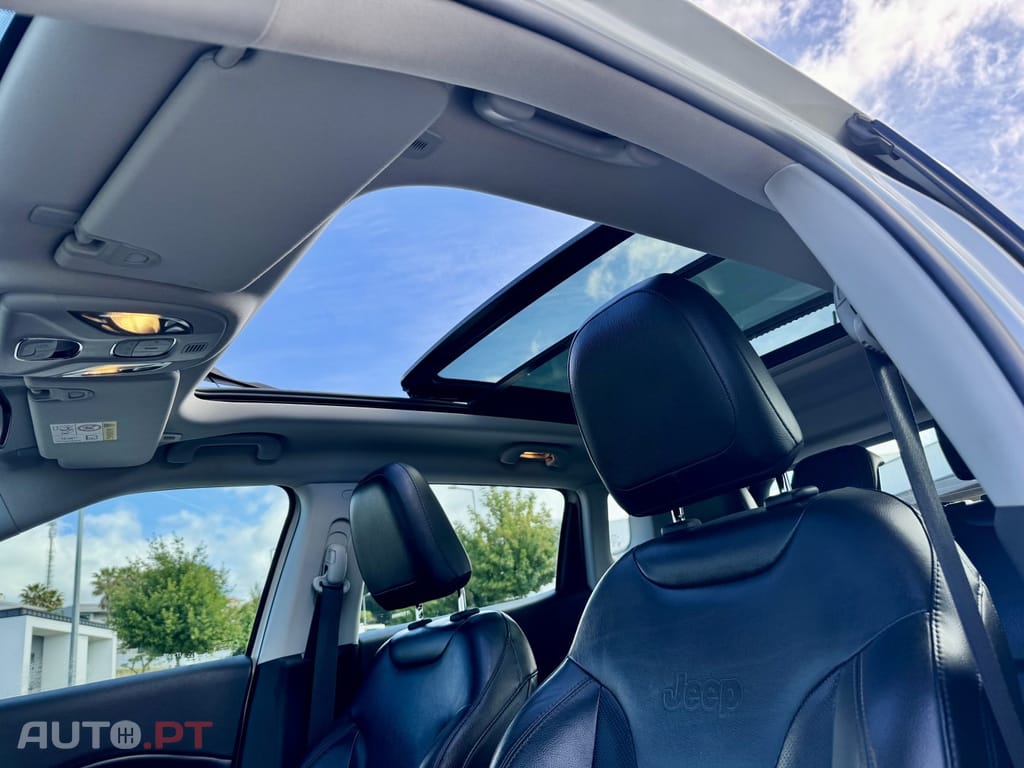 Jeep Compass 2.0 M-Jet Limited Auto