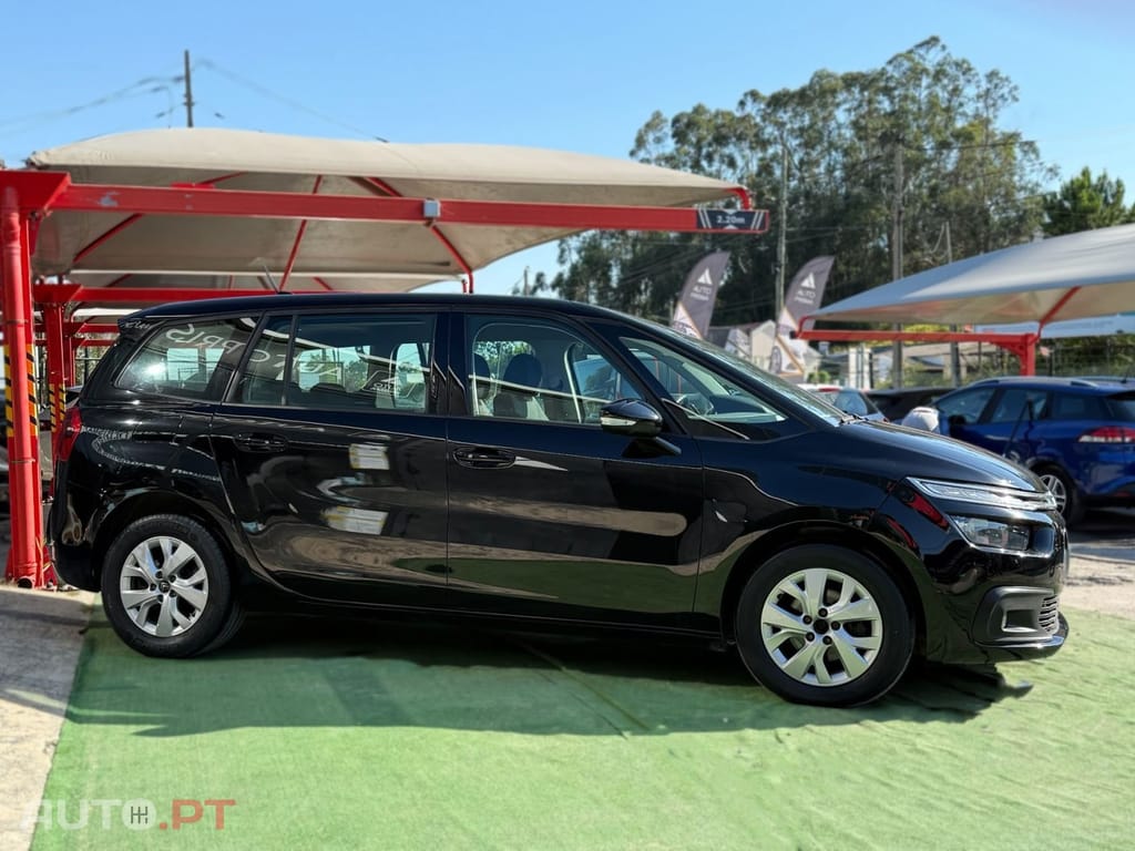 Citroen C4 SpaceTourer 1.5 BlueHDi Shine EAT8