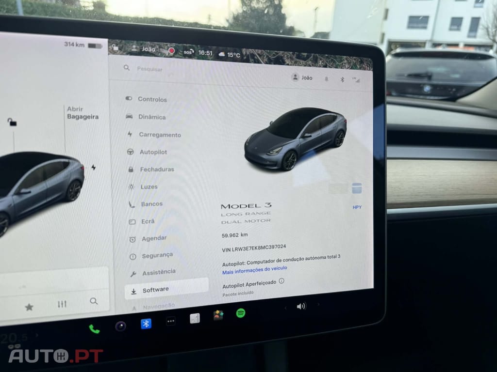 Tesla Model 3 Long Range AWD Dual Motor