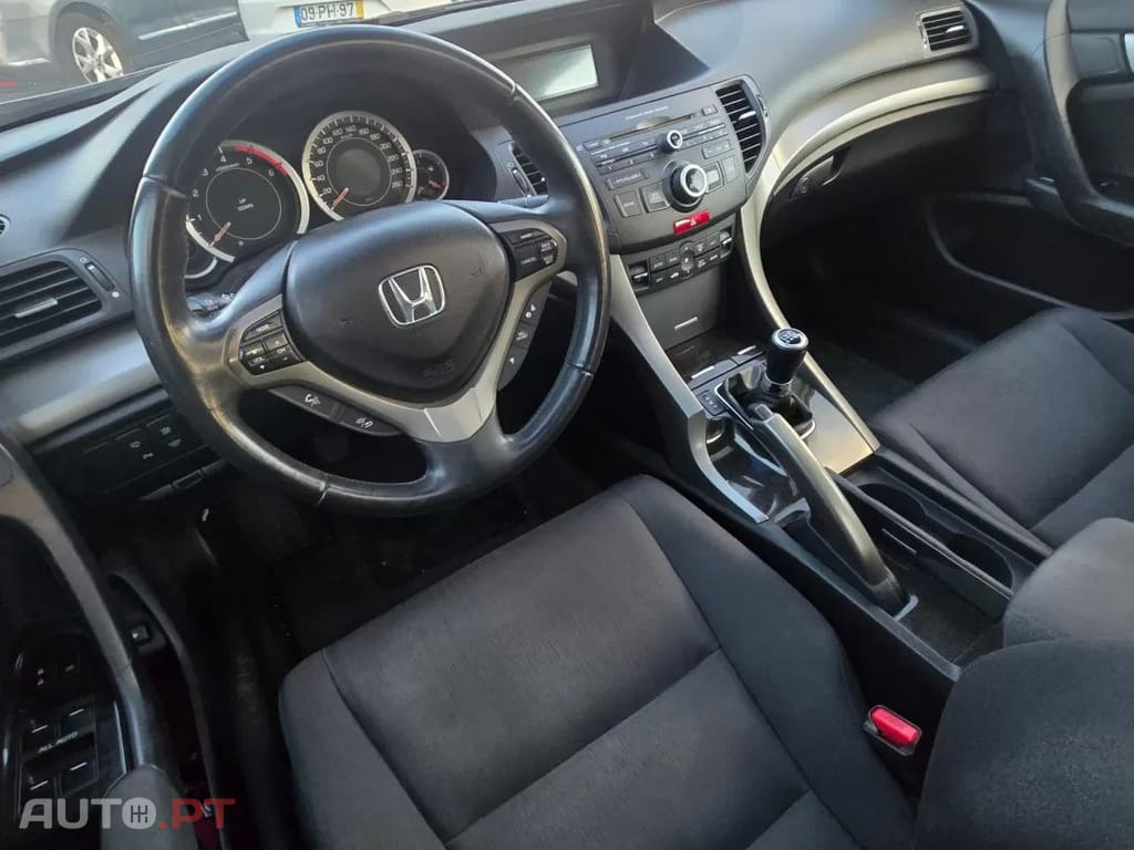 Honda Accord 2.2 i-DTEC Executive Advance E.Limitada