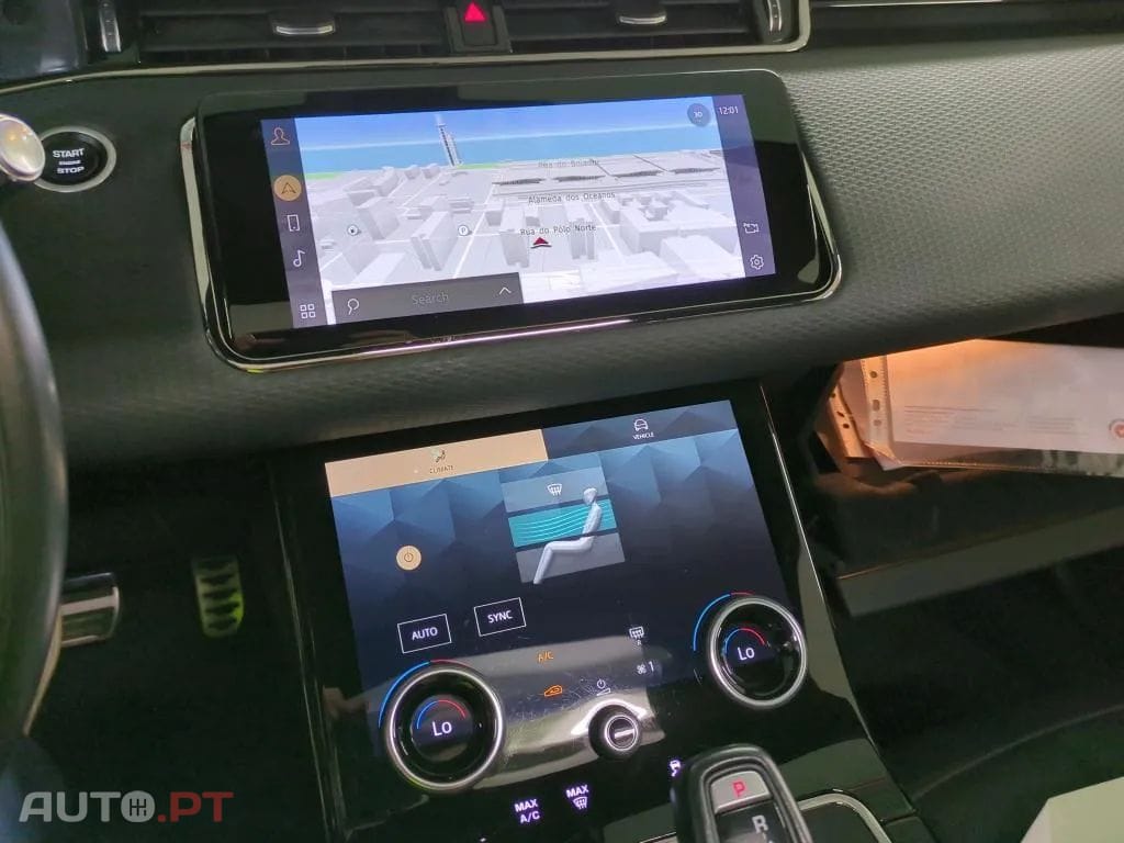 Land Rover Evoque 2.0 P300 AWD R-Dynamic Auto