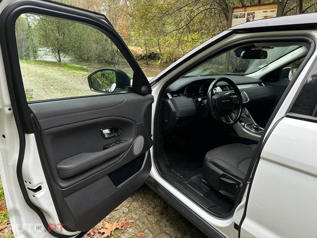 Land Rover Range Rover 2.0 D150 AWD R-Dynamic Auto