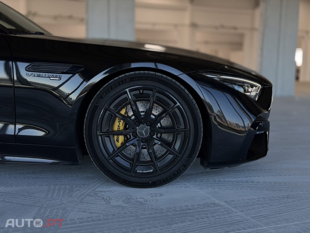 Mercedes-Benz SLS 63 AMG 4Matic+