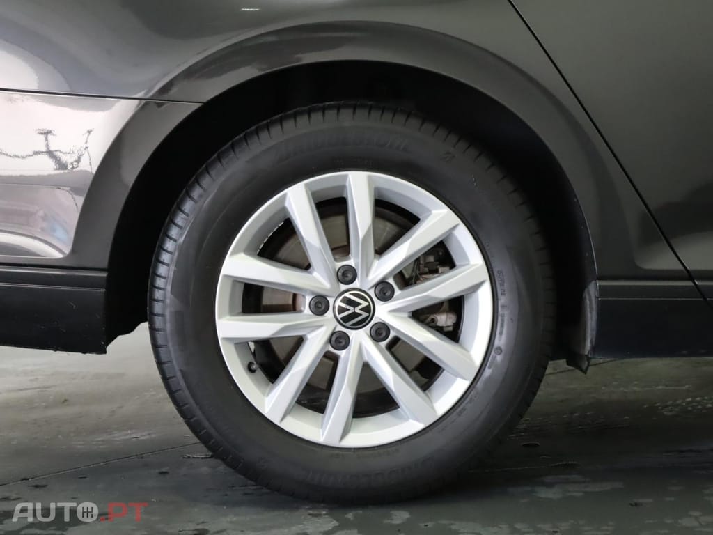 Volkswagen Passat 2.0 TDI  Business DSG Variant