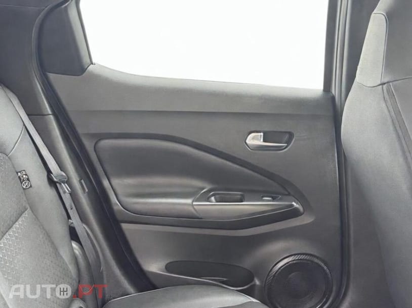 Nissan Juke 1.0 DIG-T N-Connecta