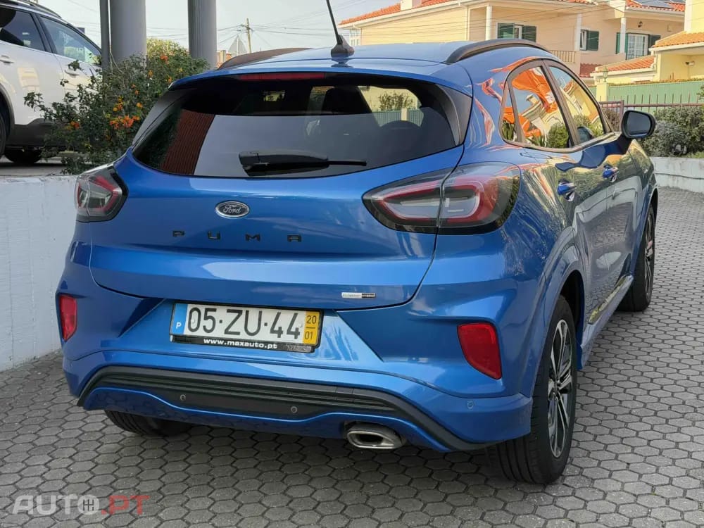Ford Puma 1.0 EcoBoost MHEV ST-Line
