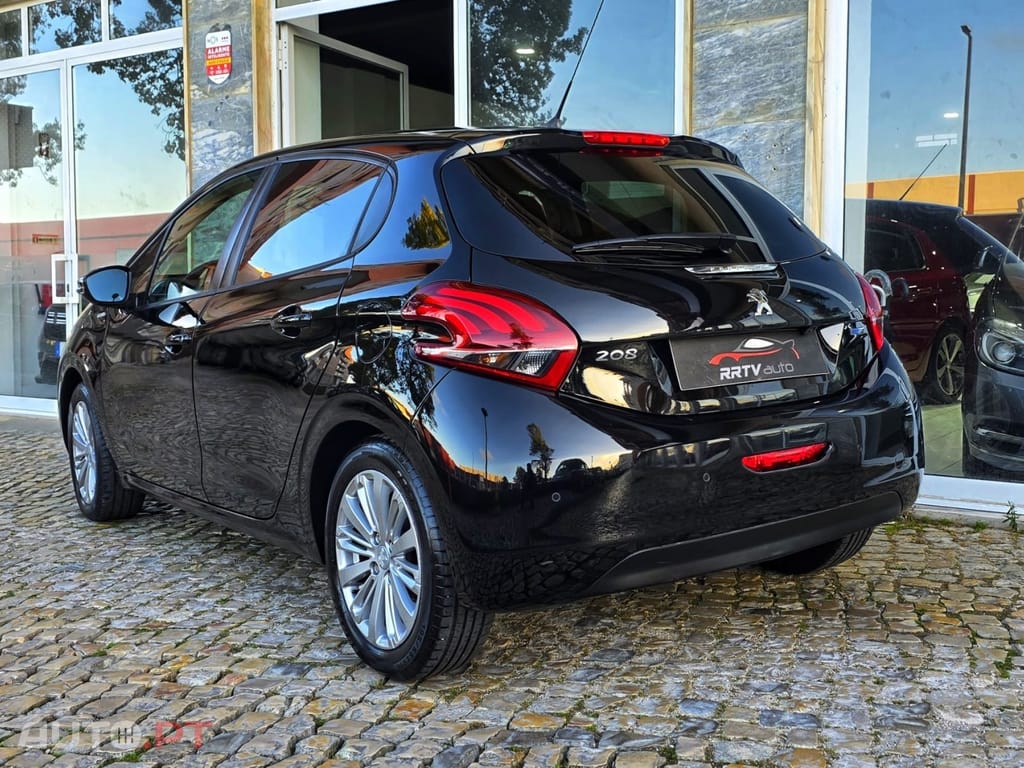 Peugeot 208 1.2 PureTech Style