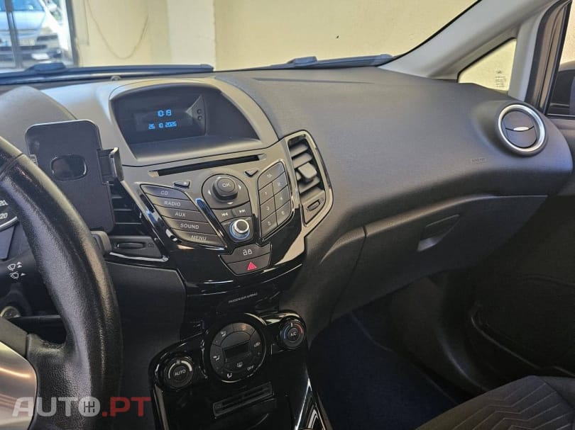 Ford Fiesta 1.5 TDCi TITANIUM
