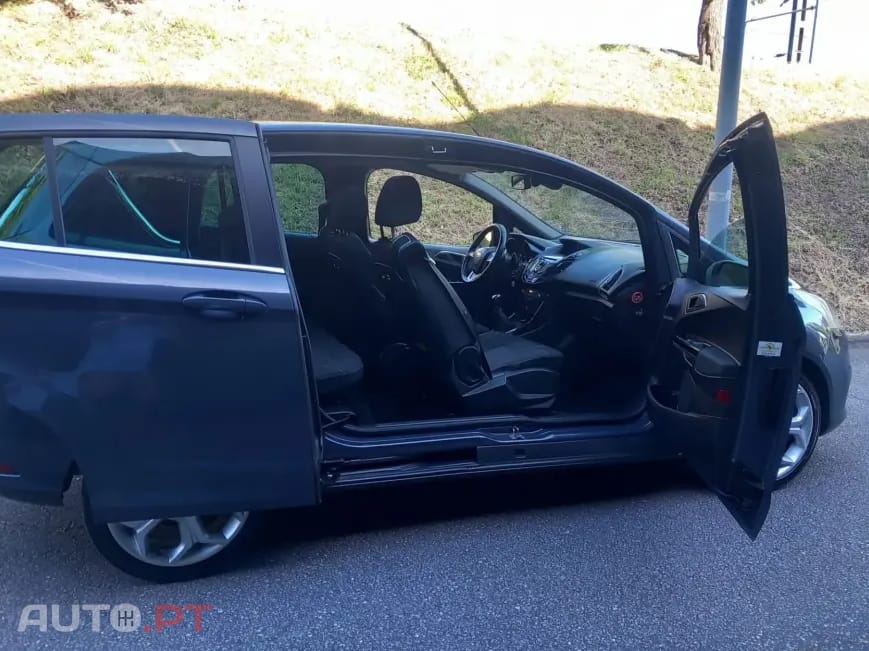 Ford B-Max 1.6 TDCi Titanium