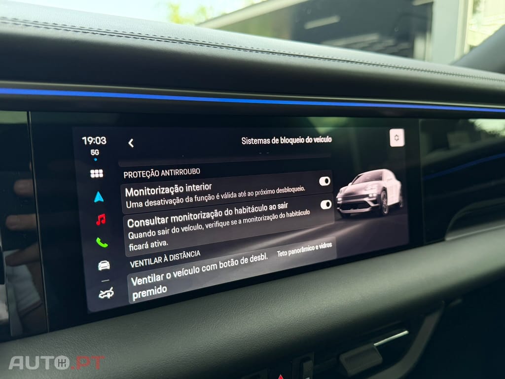 Porsche Macan Electric 4