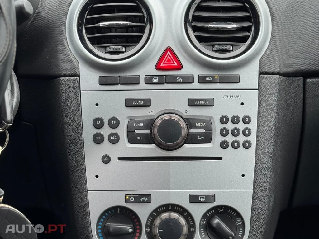 Opel Corsa 1.2 Enjoy