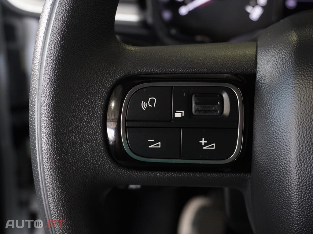 Citroën C3 1.5 BlueHDi Feel Pack — fotografia 15