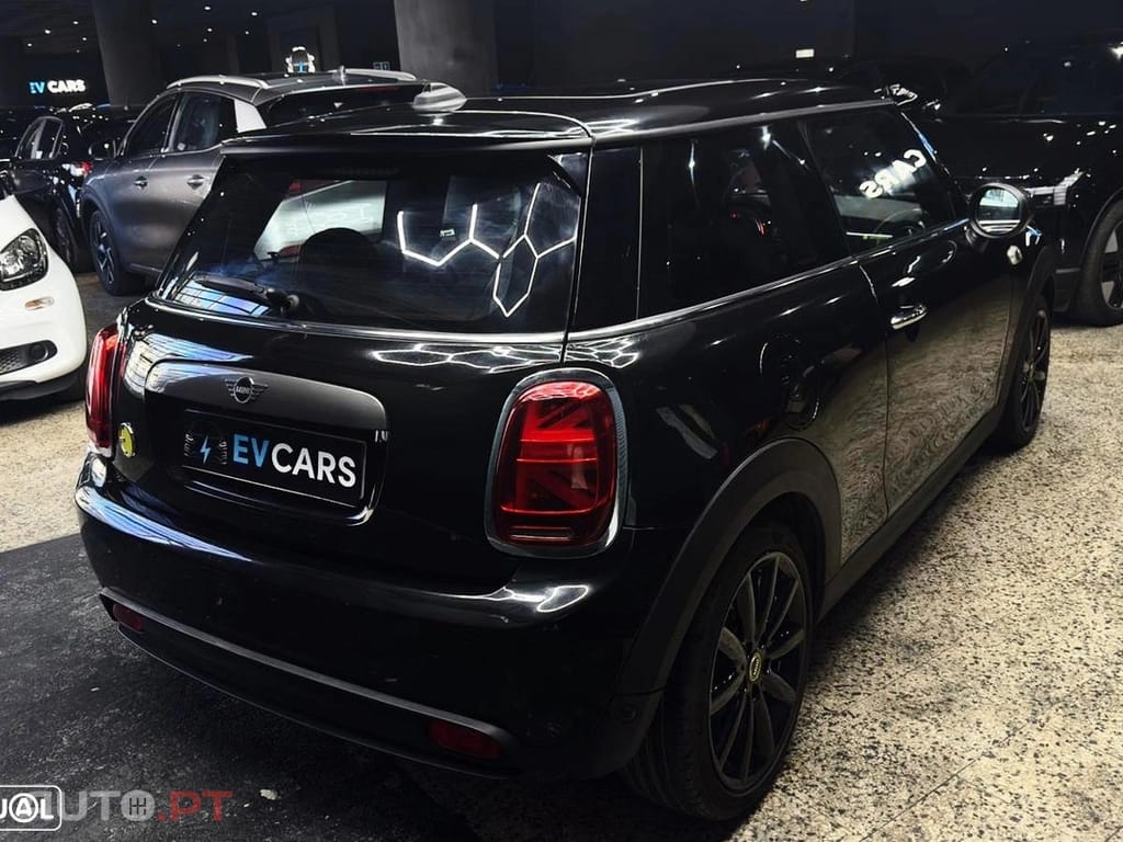 MINI Cooper Cooper SE