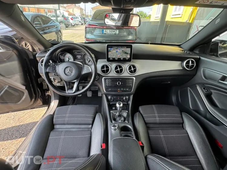 Mercedes-Benz CLA 200 d Shooting Brake Urban