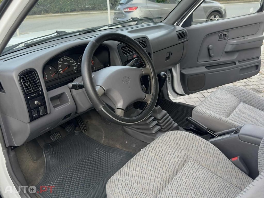 Nissan Pick Up 2.5 TD D22 CD 4X4