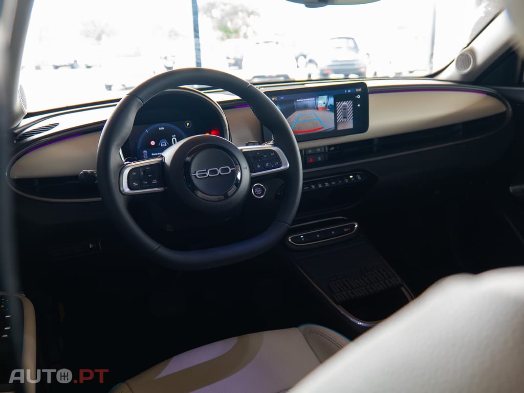 Fiat 600 1.2 Hybrid La Prima