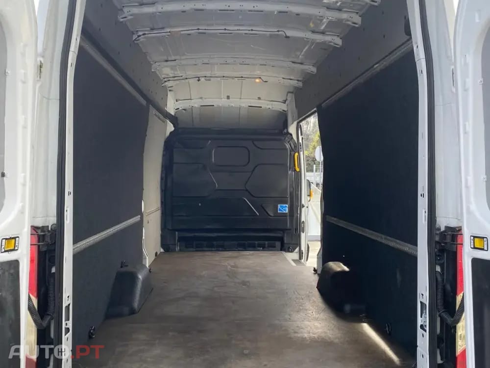 Ford Transit 350 L4 2.0 TDCi H3 Ambiente