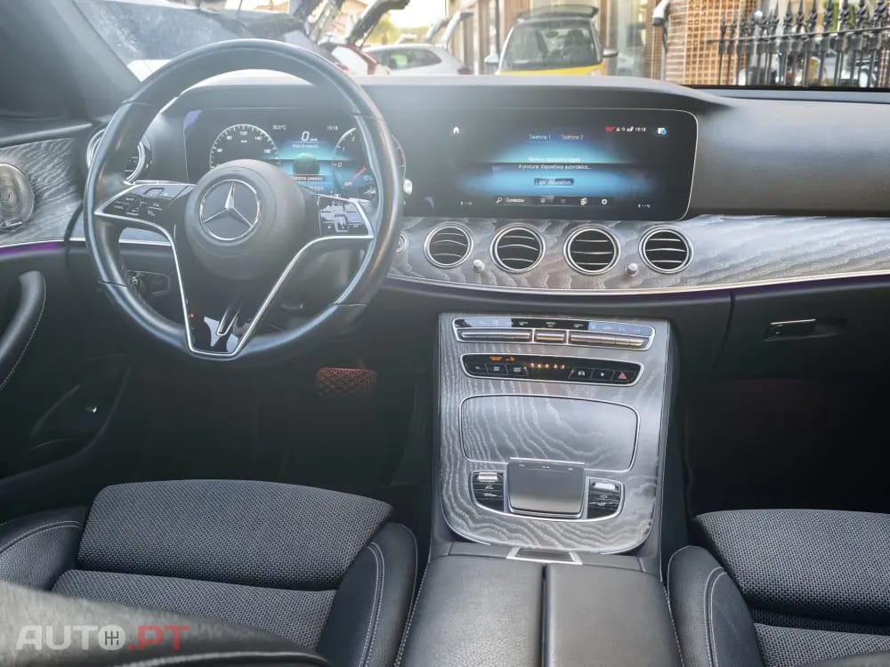Mercedes-Benz E 300 e Station 9G-TRONIC AMG Line