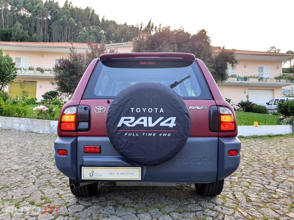 Toyota RAV4 2.0i 16V