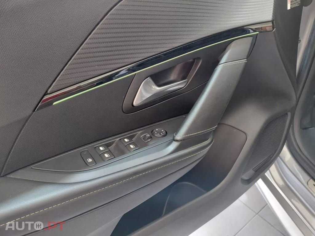 Peugeot E-208 50 kWh GT Line