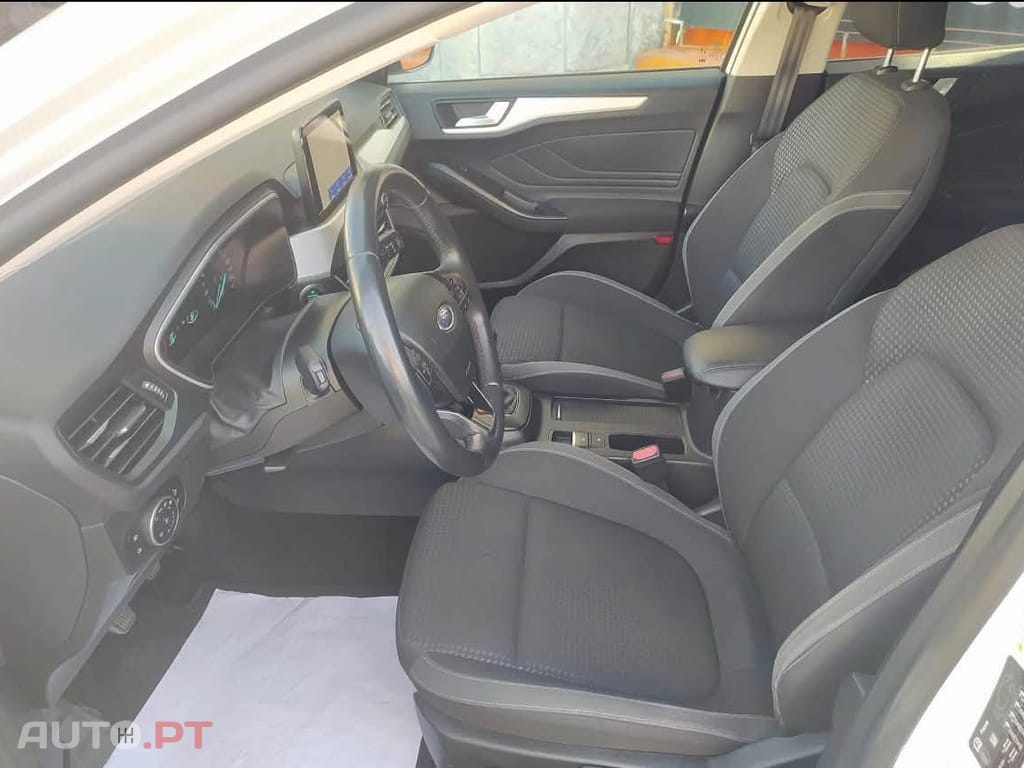 Ford Focus SW 1.5 TDCI EcoBlue Business-2020