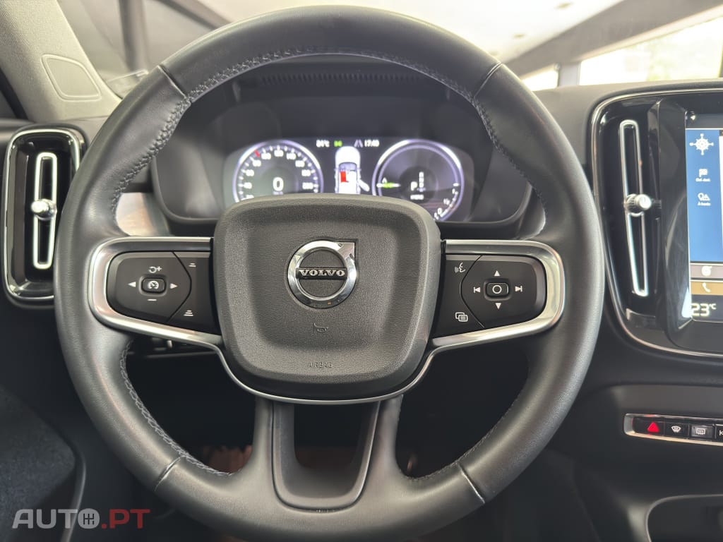 Volvo XC40 1.5 T5 PHEV Inscription Expression