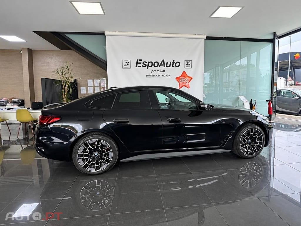 BMW i4 eDrive40 Edição Desportiva M