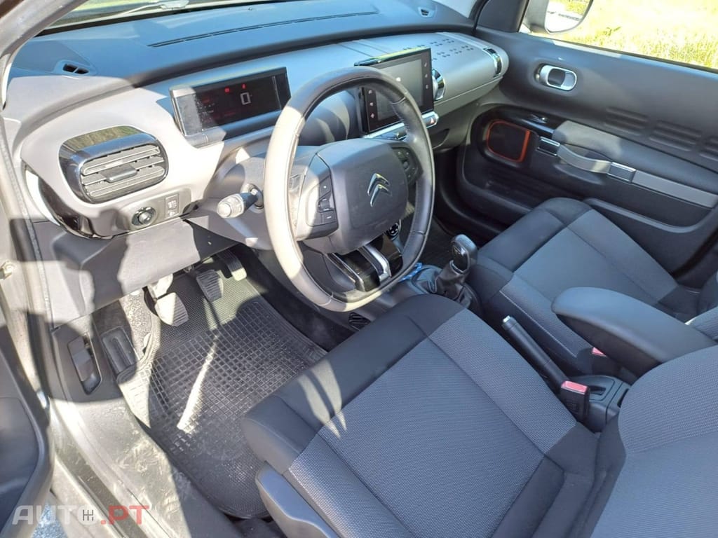 Citroen C4 Cactus 1.2 PureTech Rip Curl