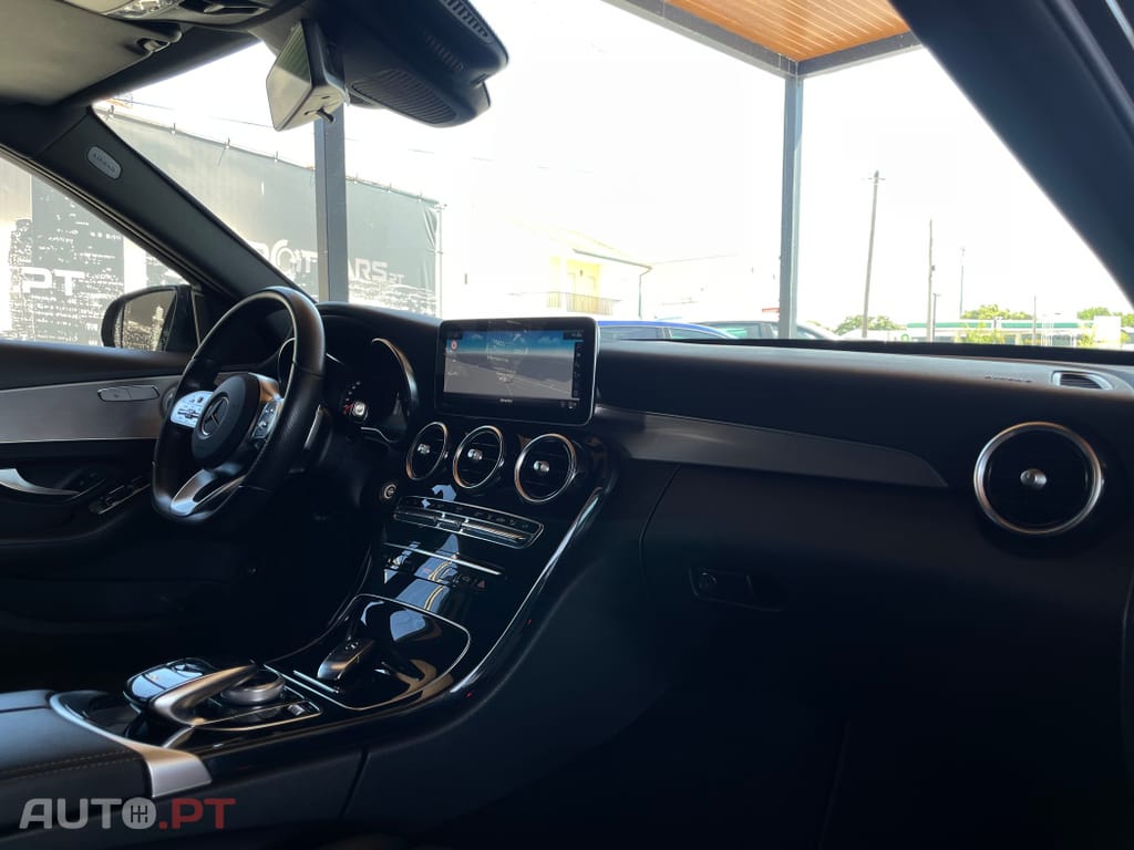 Mercedes-Benz C 300 de AMG Line
