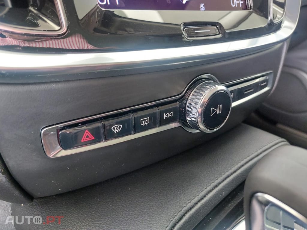 Volvo V60 2.0 T6 AWD TE Inscription Expression