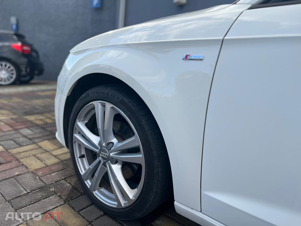 Audi A3 Sportback 1.6 TDi S-line