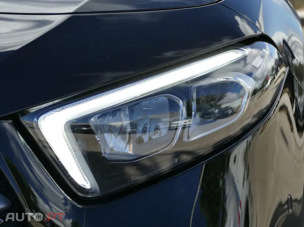 Mercedes-Benz A 180 d AMG Line