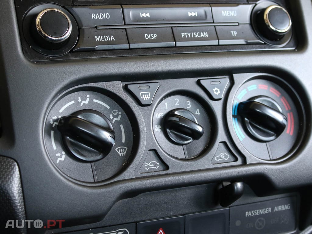 Mitsubishi L200 2.3 DI-D CD Invite 4WD