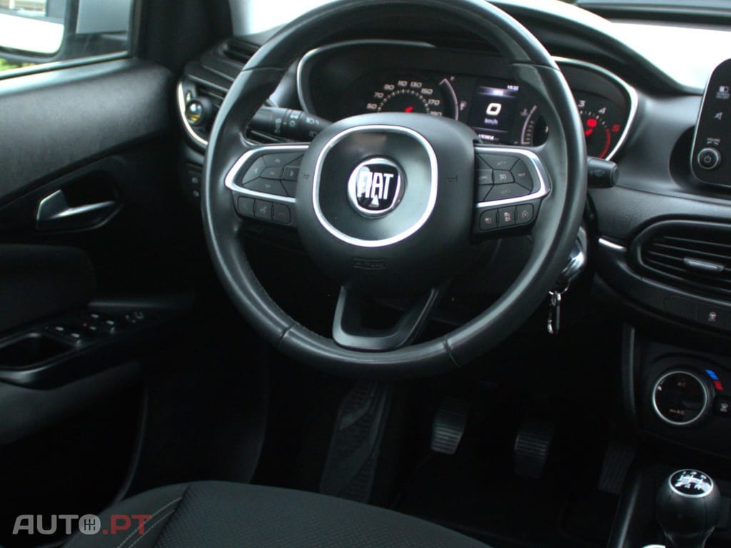 Fiat Tipo 1.3 M-Jet Lounge