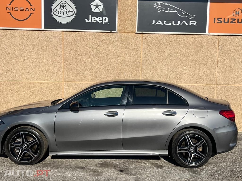 Mercedes-Benz A 250 e AMG Line