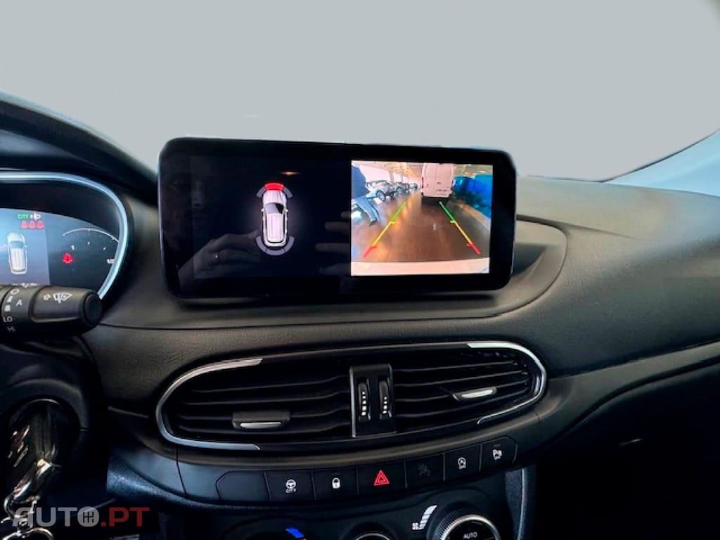 Fiat Tipo 1.0 GSE T3 City Cross
