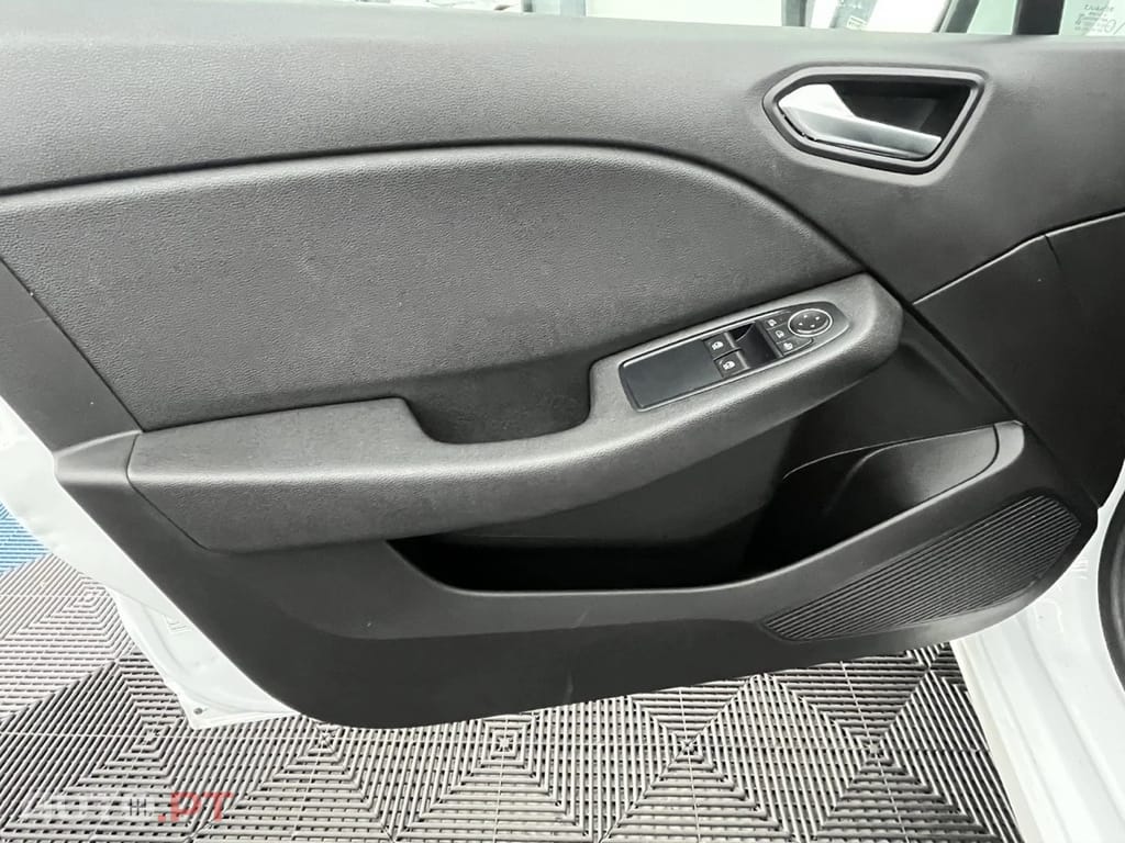 Renault Clio Business