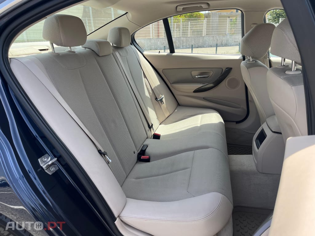 BMW 320 d EfficientDynamics Line Modern