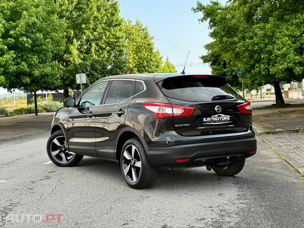 Nissan Qashqai 1.2 DIG-T N-Connecta