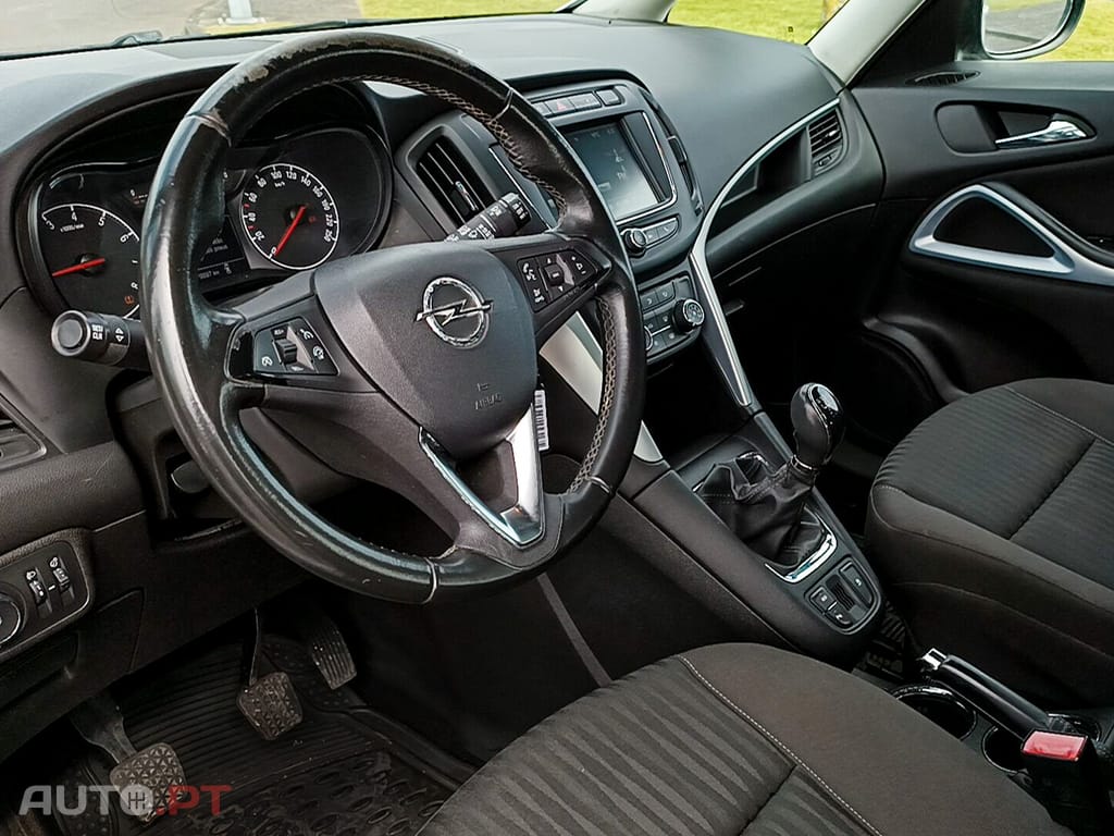 Opel Zafira Tourer C