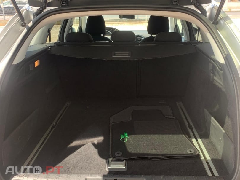 Peugeot 308 1.6 BlueHDi Access