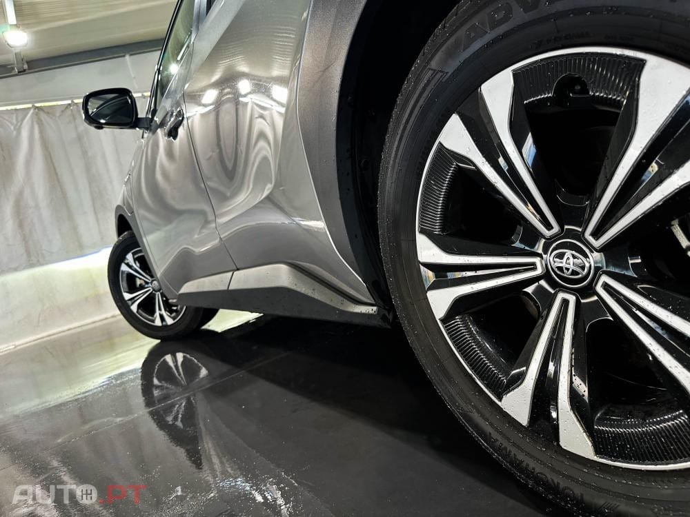 Toyota bZ4X 71,4 kWh Premium AWD