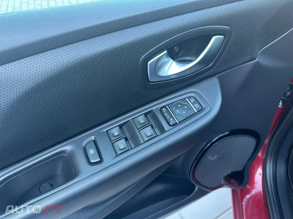 Renault Clio Energy dCi 90 Start & Stop Intens