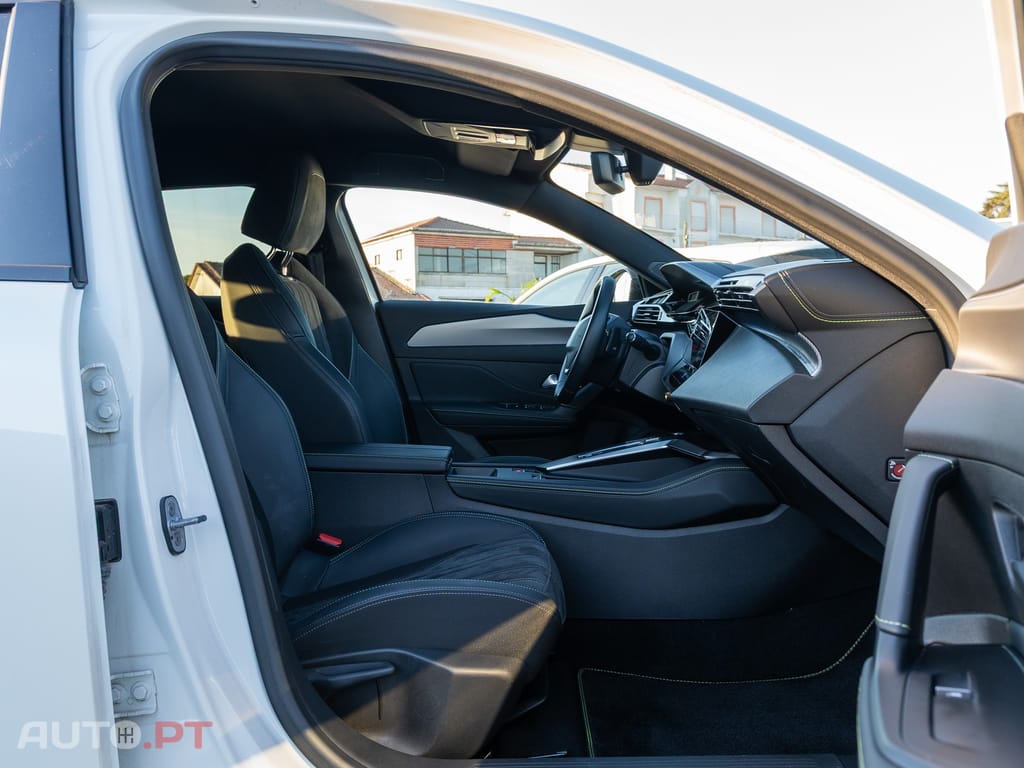 Peugeot 308 1.5 BlueHDi GT EAT8