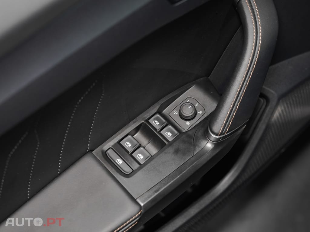 Cupra Formentor 1.4 e-Hybrid DSG VZ