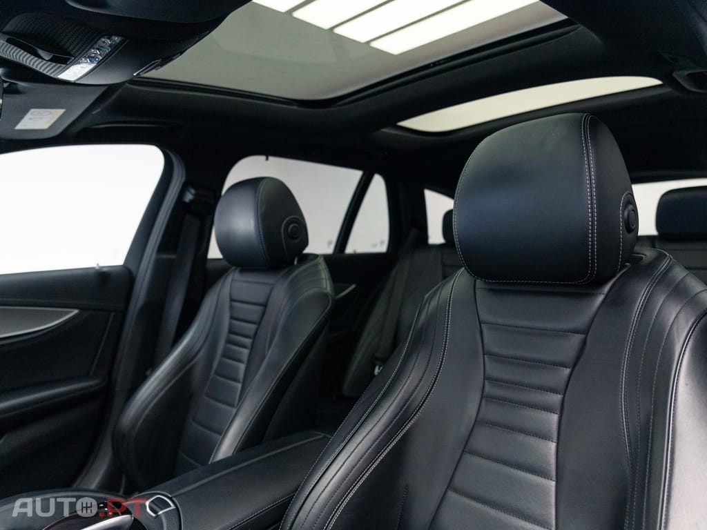 Mercedes-Benz E 220 d AMG Line