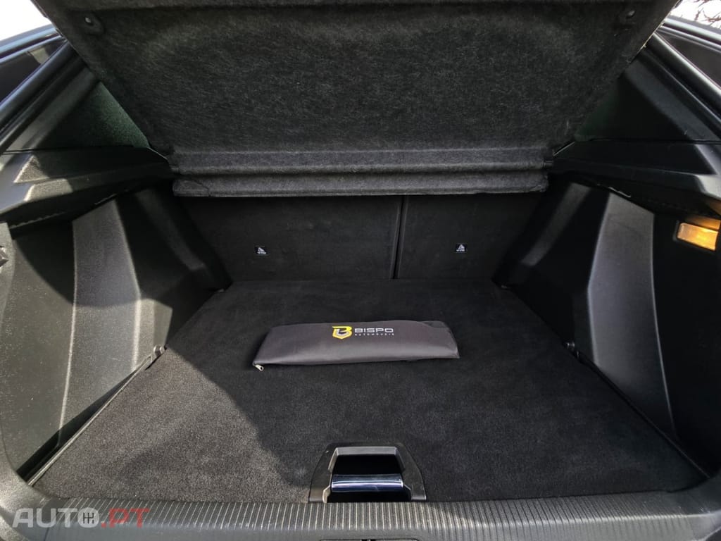 Peugeot 2008 PureTech 100 Style