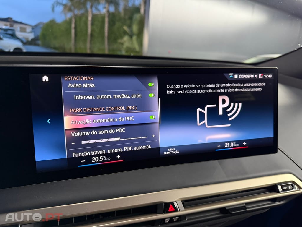 BMW iX xDrive 40 Pack Desportivo